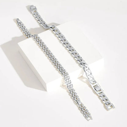 Minimal Chunky Anklet