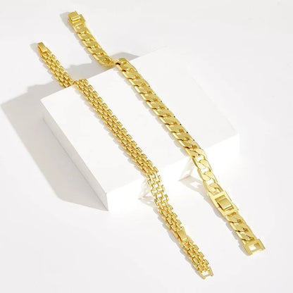 Minimal Chunky Anklet