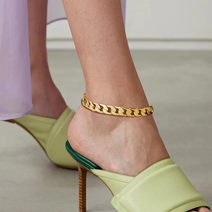 Minimal Chunky Anklet